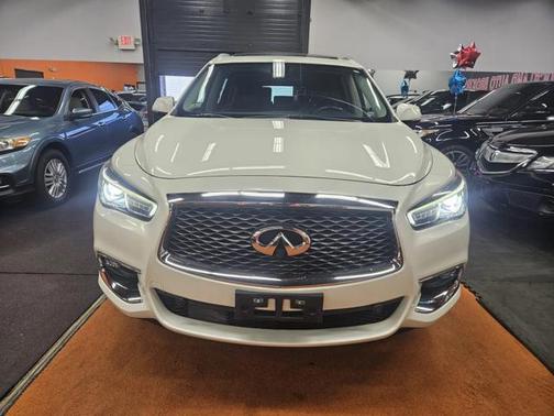 2017 INFINITI QX60 Base