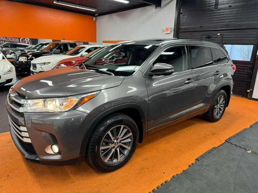 2017 Toyota Highlander XLE