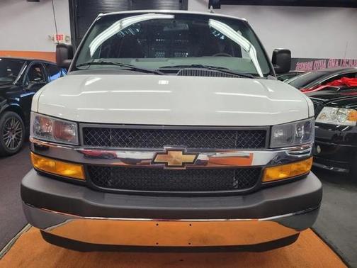 2021 Chevrolet Express 2500 RWD 2500 Regular Wheelbase WT