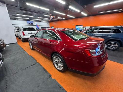 2014 Ford Taurus Limited