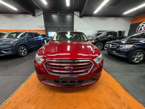 2014 Ford Taurus Limited