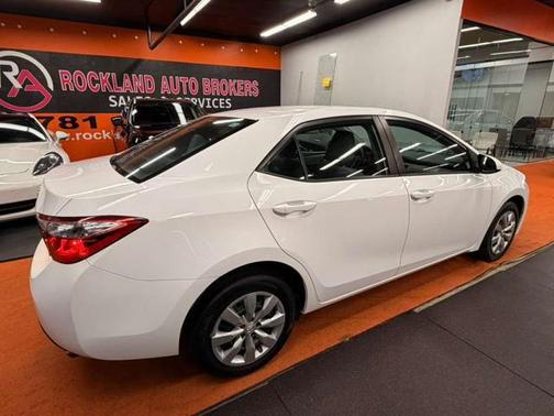 2014 Toyota Corolla LE Plus