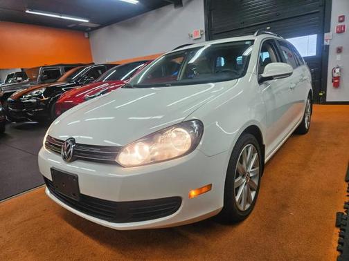 2014 Volkswagen Jetta SportWagen DSG TDI w/Sunroof & Nav
