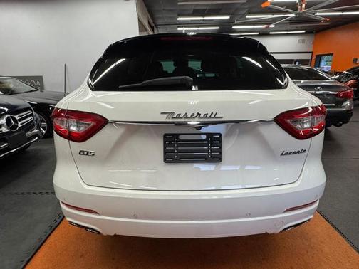 2020 Maserati Levante S