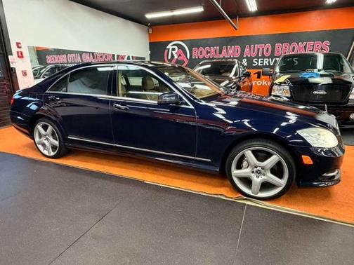 2010 Mercedes-Benz S-Class 4MATIC