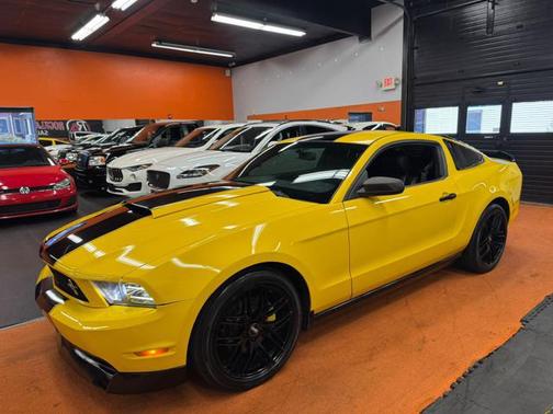 2013 Ford Mustang V6 Premium