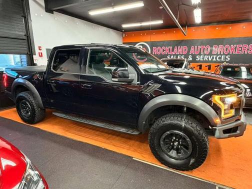 2017 Ford F-150 Raptor