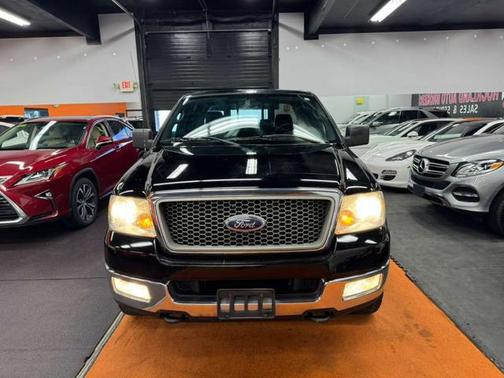 2005 Ford F-150 Lariat SuperCrew