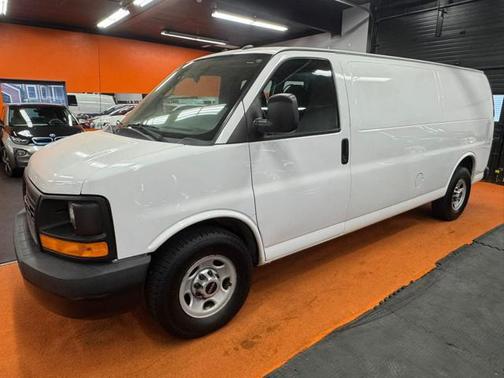 2015 GMC Savana 2500 Work Van
