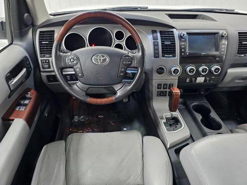 2013 Toyota Sequoia Platinum