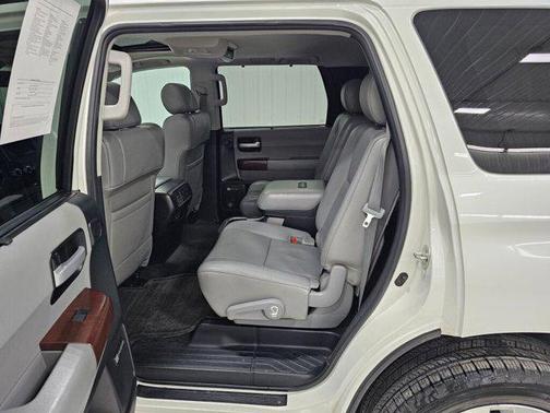 2013 Toyota Sequoia Platinum