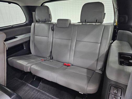 2013 Toyota Sequoia Platinum