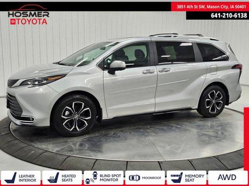 2025 Toyota Sienna Platinum