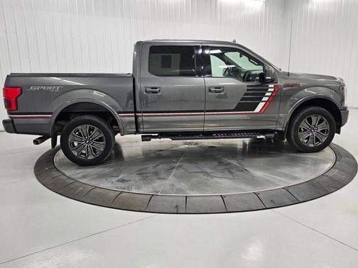 Magnetic Metallic 2018 Ford F-150 Lariat