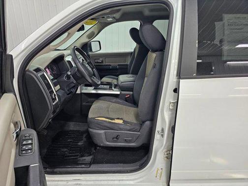 2012 RAM 1500 SLT