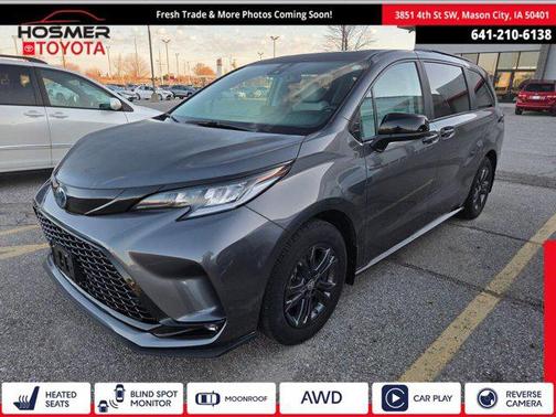 2025 Toyota Sienna XSE 7 Passenger