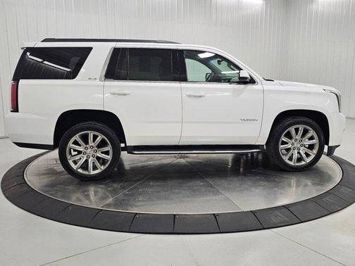 Summit White 2018 GMC Yukon SLE