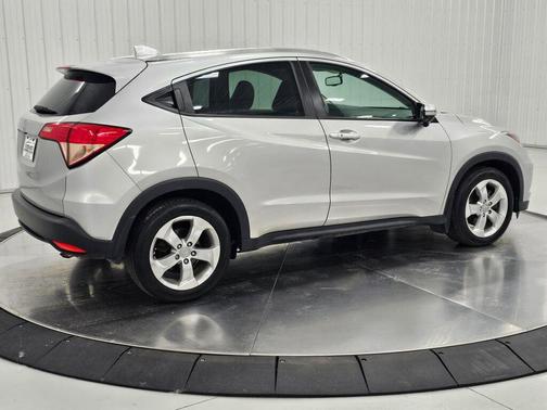 2016 Honda HR-V EX-L w/Navigation