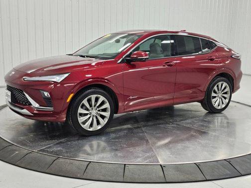 Cinnabar Metallic 2025 Buick Envista Avenir FWD
