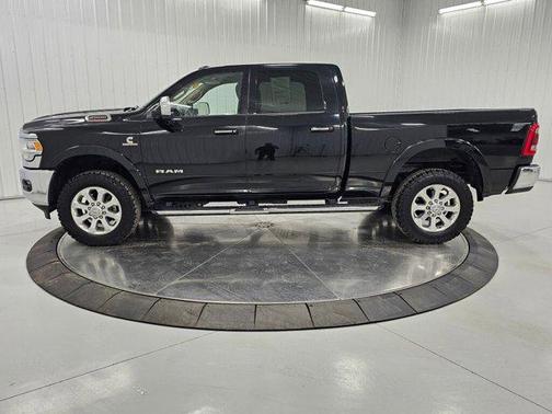 2022 RAM 2500 Laramie Crew Cab 4x4 6'4' Box