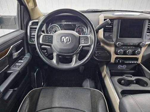 2022 RAM 2500 Laramie Crew Cab 4x4 6'4' Box