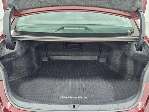 2016 Toyota Avalon Limited