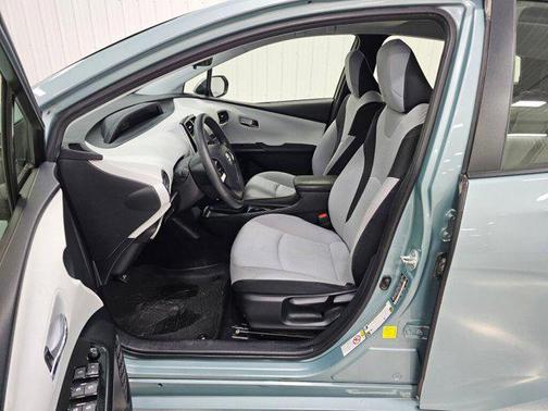 2016 Toyota Prius Two
