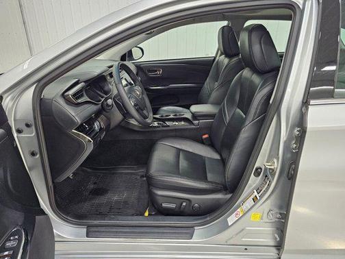2018 Toyota Avalon XLE Plus