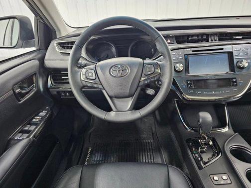 2018 Toyota Avalon XLE Plus