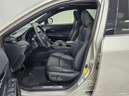 2021 Toyota Venza Limited