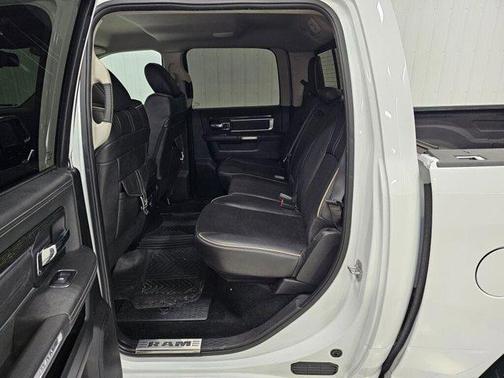 2015 RAM 1500 Laramie