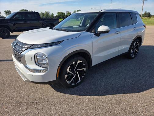 2024 Mitsubishi Outlander SE S-AWC