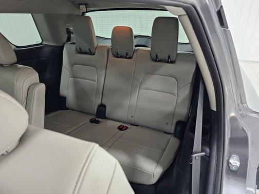 2022 Nissan Pathfinder Platinum 4WD