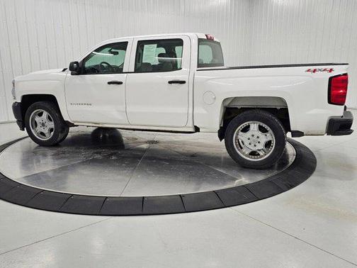 Summit White 2017 Chevrolet Silverado 1500 WT