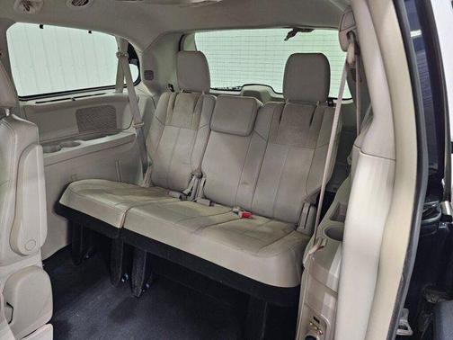 2014 Chrysler Town & Country Limited