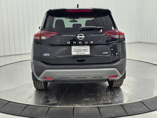 Super Black 2023 Nissan Rogue S
