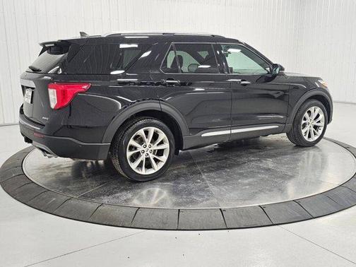 2021 Ford Explorer Platinum