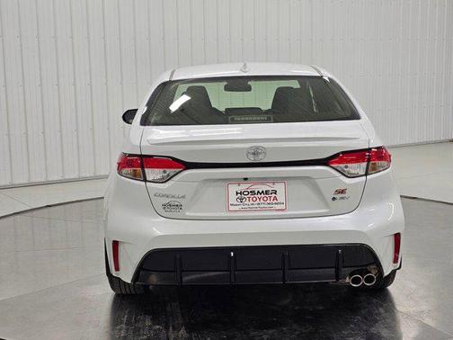 Wind Chill Pearl 2026 Toyota Corolla Hybrid SE