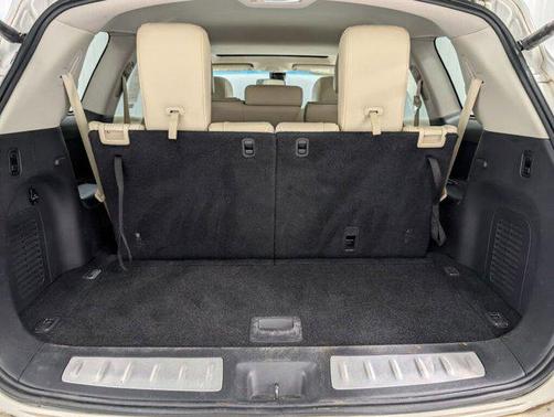 2016 INFINITI QX60 Base