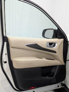 2016 INFINITI QX60 Base