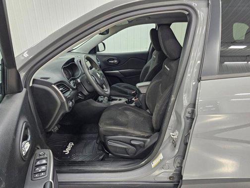 2021 Jeep Cherokee Latitude