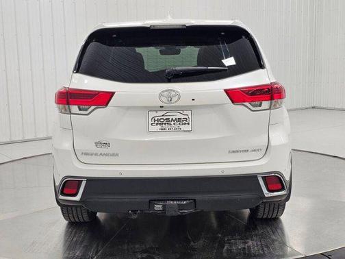 Blizzard Pearl 2017 Toyota Highlander Limited