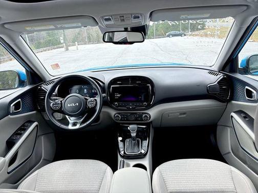 2023 Kia Soul EX