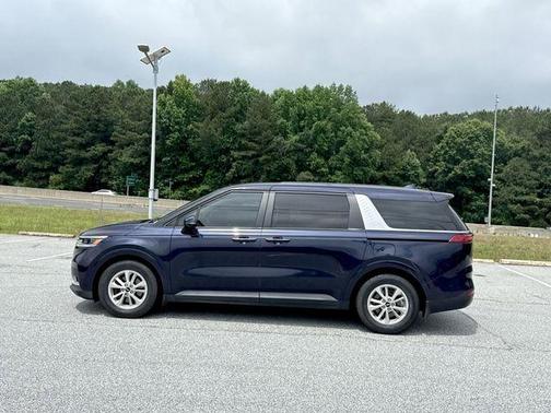 Deep Chroma Blue 2022 Kia Carnival LX