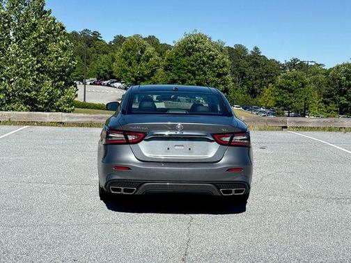 Gun Metallic 2019 Nissan Maxima 3.5 SL