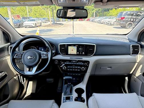 2022 Kia Sportage EX