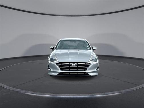 2022 Hyundai SONATA SE