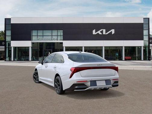 2026 Kia K5 LXS