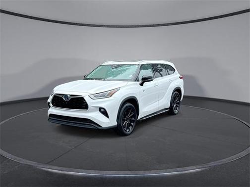 2022 Toyota Highlander Hybrid Limited