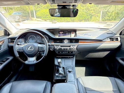 2018 Lexus ES 350 Base